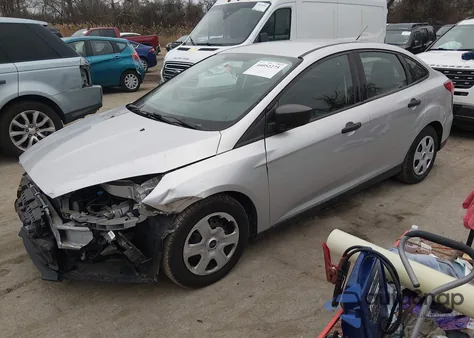 2018 Ford Focus S from USA, damaged, VIN 1FADP3E20JL324466